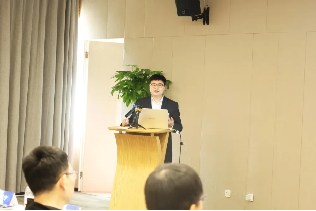 践行双碳战略 共创绿色未来——市中区新能源渣土商用车应用试点宣贯会圆满完成(图5)